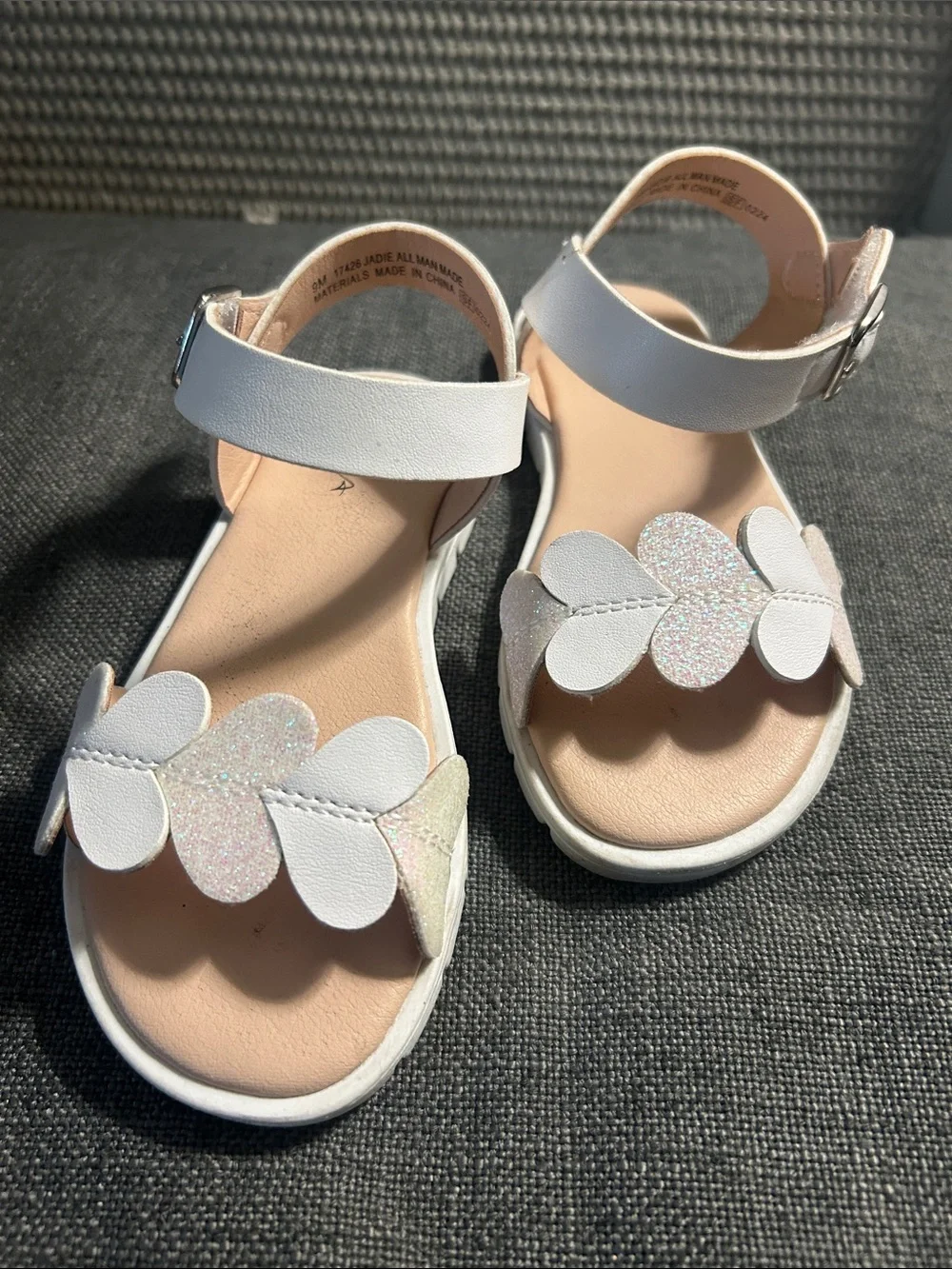 CECELIA NEW YORK White Girls Glitter Floral Strap Sandals